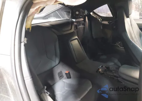 2017 BMW I8 z USA, uszkodzony, nr VIN WBY2Z2C3XHV676856